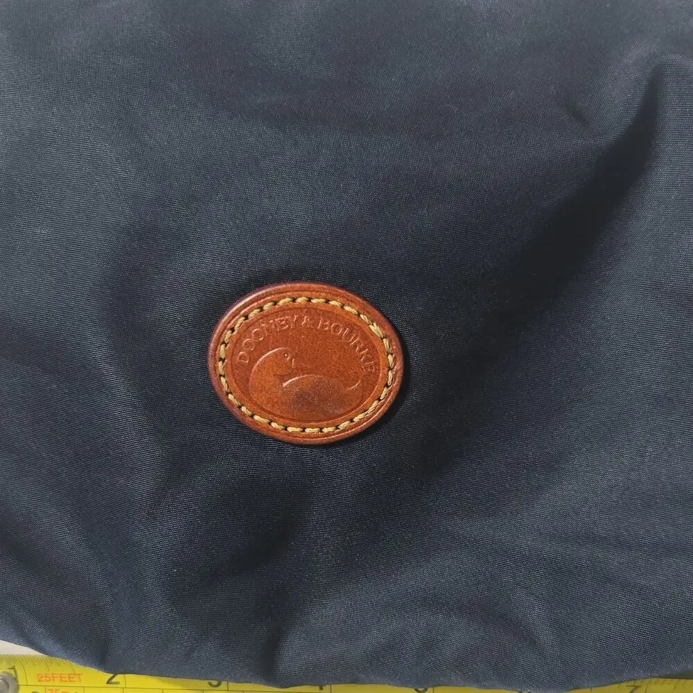 Dooney & Bourke Navy Crossbody Bag with Zip Closure Adjustable Strap Gold - Picture 8 of 12